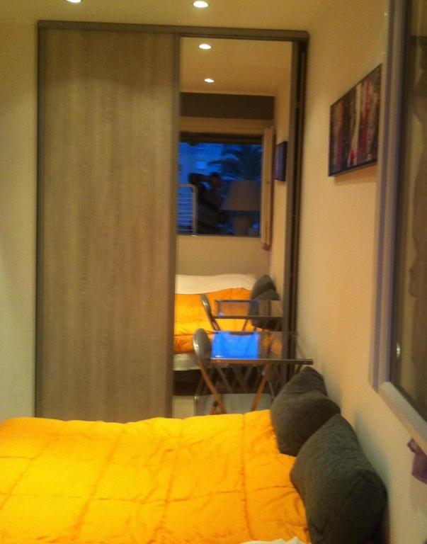 Les Palmiers Apartment